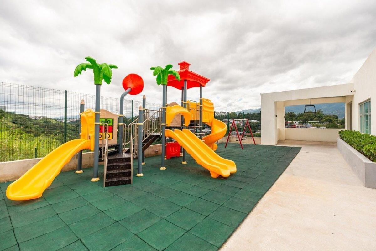 Boho Chic, Apart- Condo Cerca De Sjo Intl Airport Heredia Eksteriør bilde