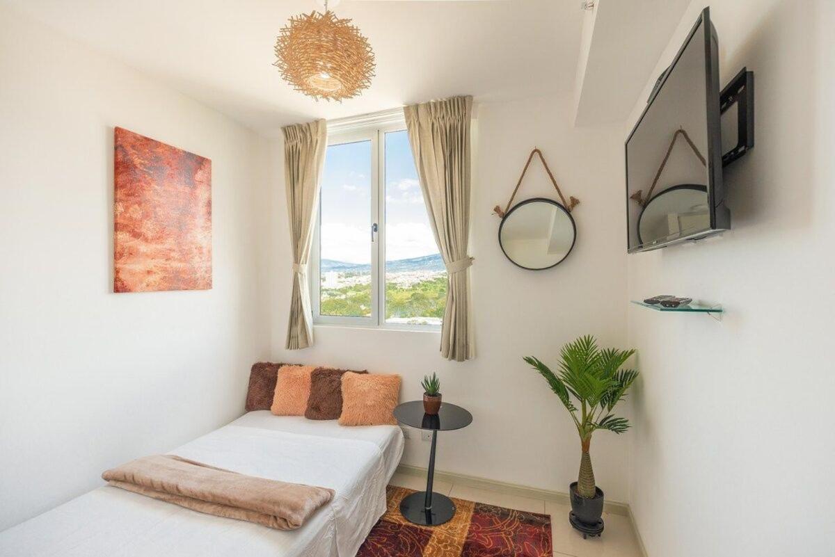 Boho Chic, Apart- Condo Cerca De Sjo Intl Airport Heredia Eksteriør bilde