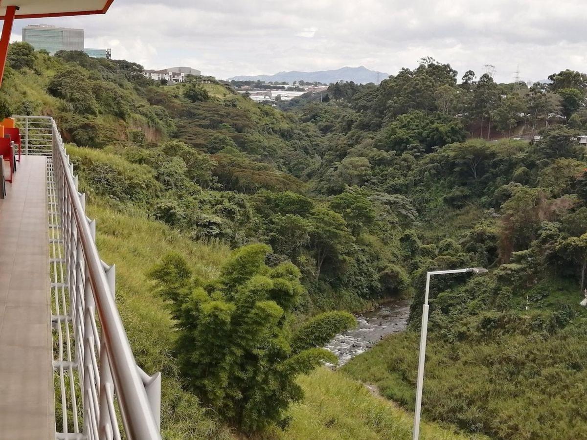 Boho Chic, Apart- Condo Cerca De Sjo Intl Airport Heredia Eksteriør bilde